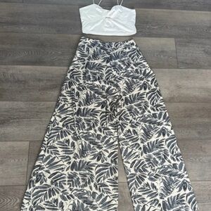 SHEIN Blue and White Leaf Print Wide-Leg Pants